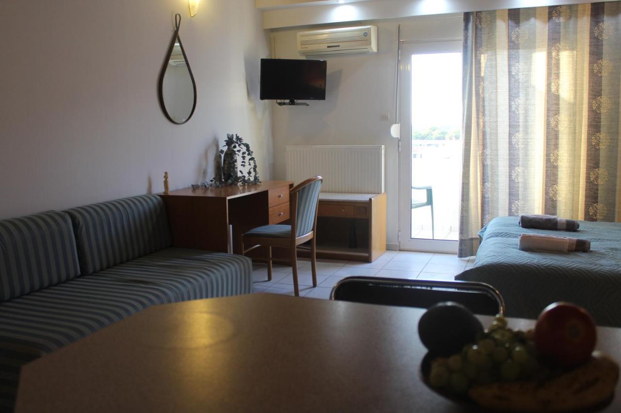 Le Chris Central Apartments ريثيمنو المظهر الخارجي الصورة