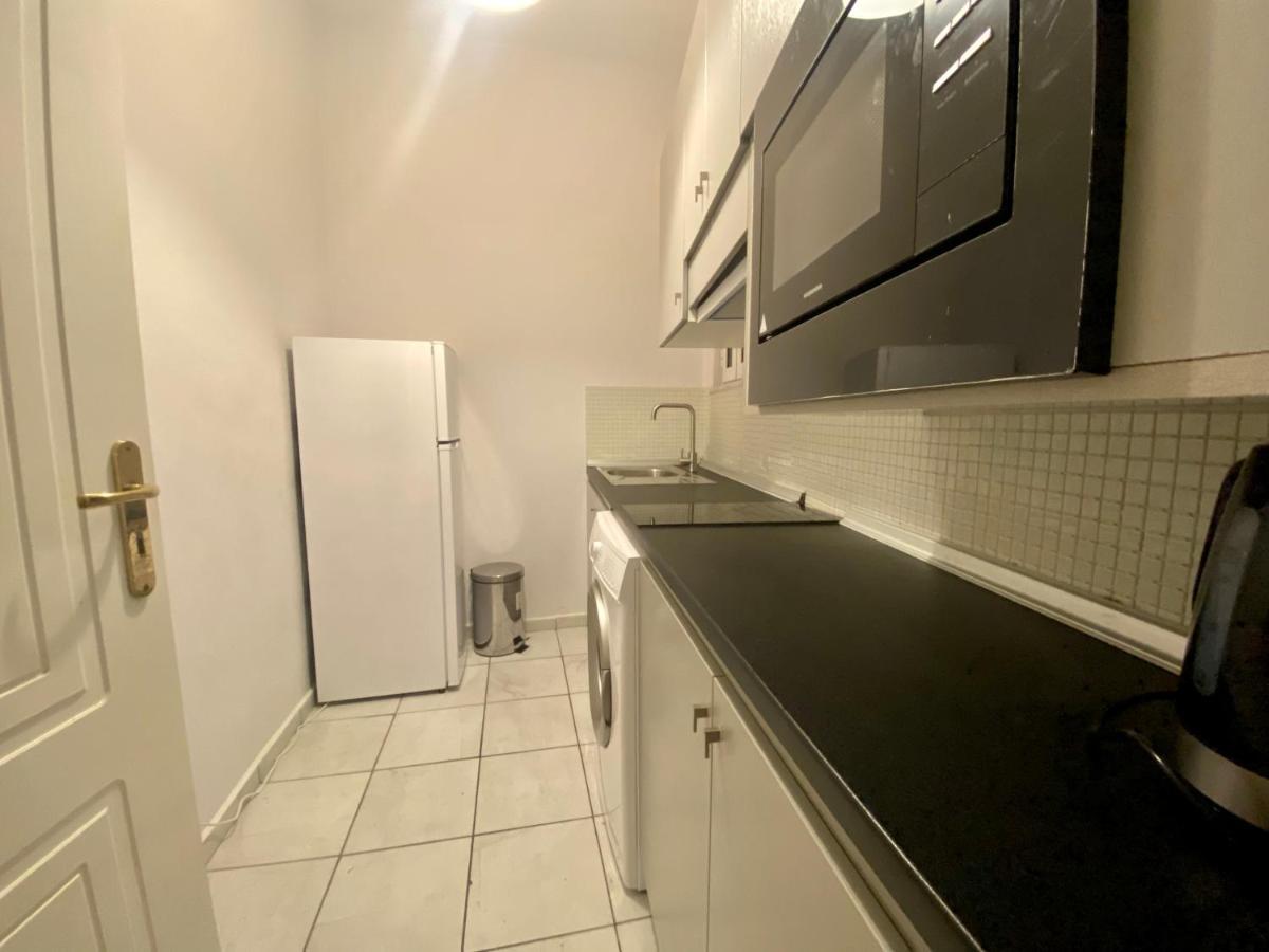 Le Chris Central Apartments ريثيمنو المظهر الخارجي الصورة