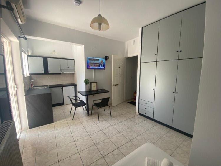 Le Chris Central Apartments ريثيمنو المظهر الخارجي الصورة